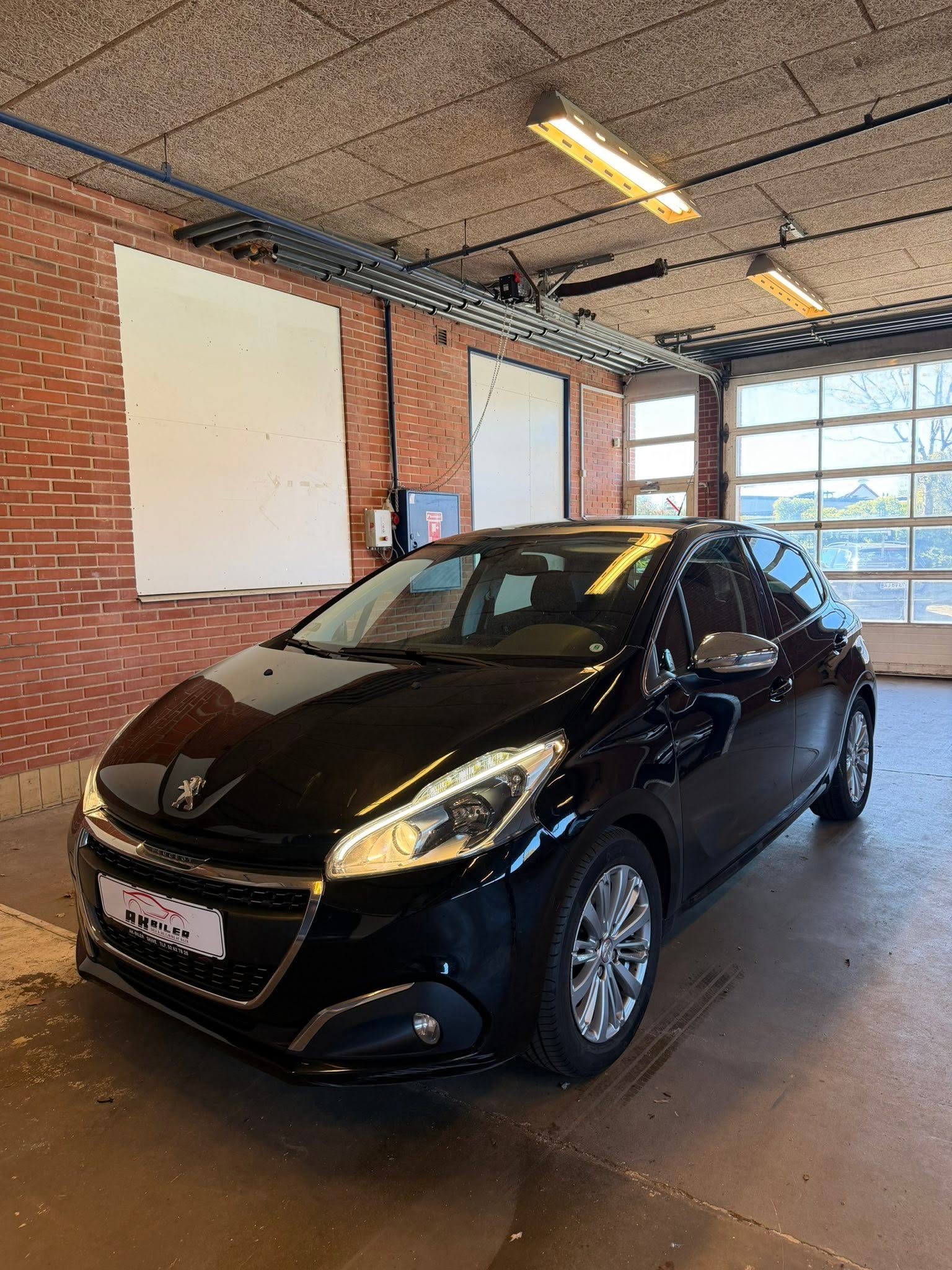 Peugeot 208 til langtidsleje i Skive